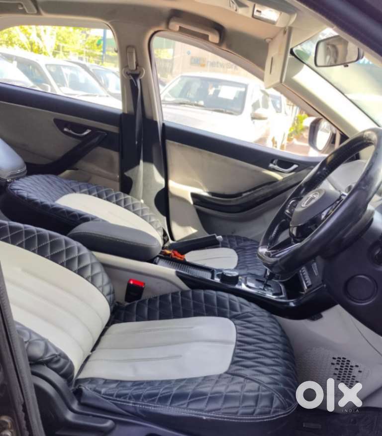 Tata Nexon 1.2 Revotron Xza Plus, 2020, Petrol