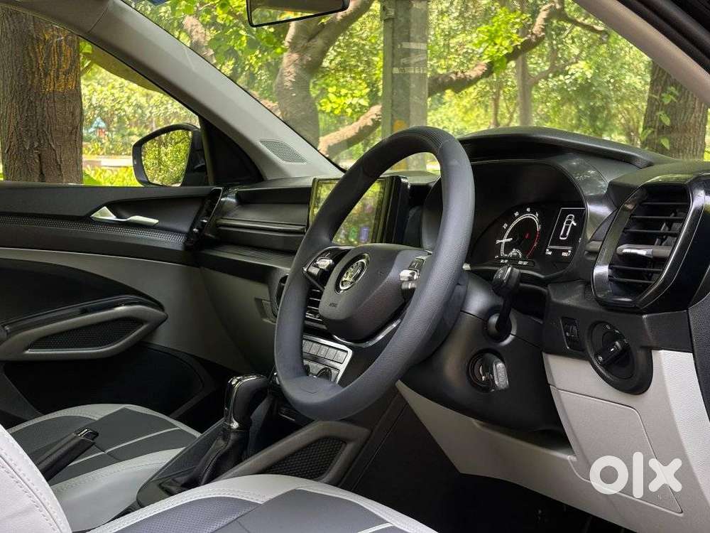 Skoda Kylaq Signature At, 2026, Petrol