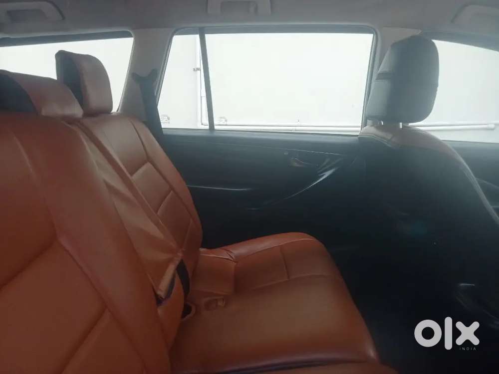 Toyota Innova Crysta 2017