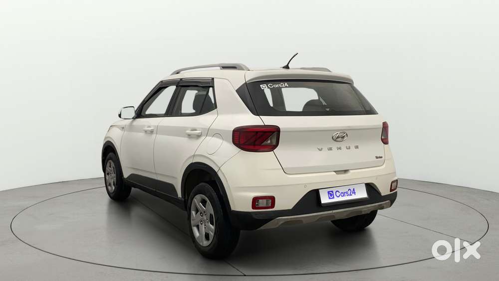 Hyundai Venue S Turbo Dct, 2019, Petrol