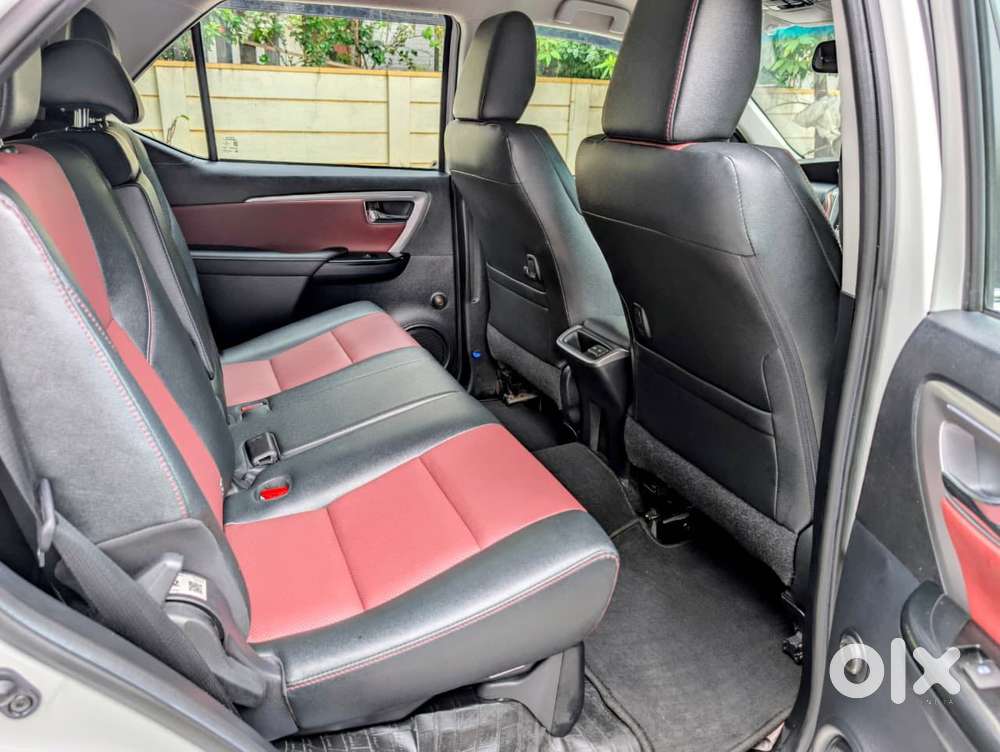 Toyota Fortuner Legender 4x2 At 2.8, 2025, Diesel