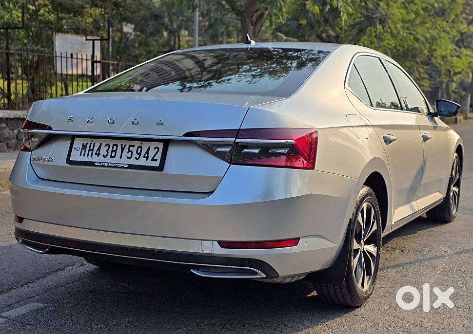 Skoda Superb 2.0 L&k Tsi At, 2021, Petrol