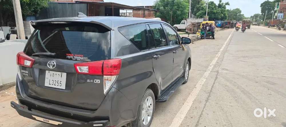 Toyota Innova Crysta 2017