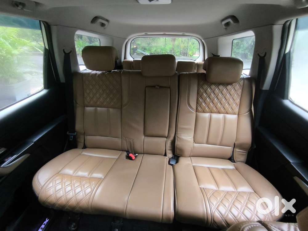 Mahindra Xuv500 W11 Option, 2019, Diesel