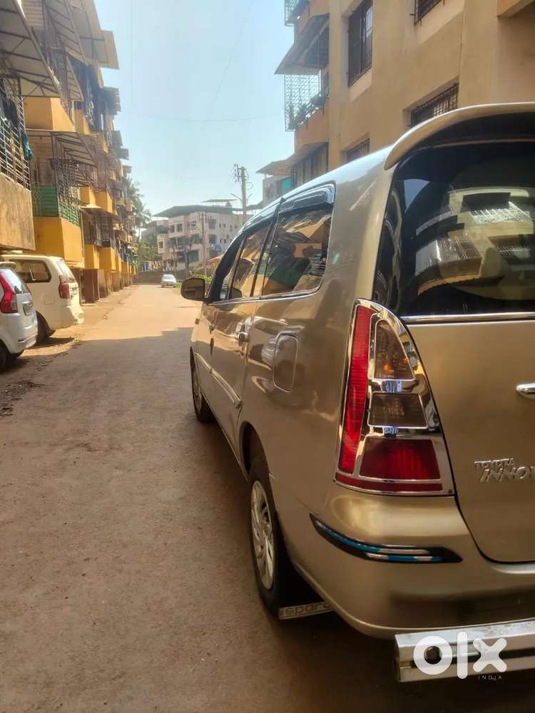 Toyota Innova 2007 Diesel 458500 Km Driven