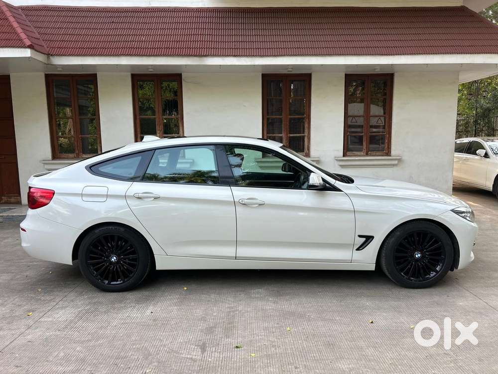 Bmw 3 Series Gt 320d Luxury Line, 2017, Diesel