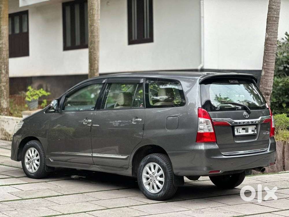 Toyota Innova 2.5 V 7 Str, 2014, Diesel