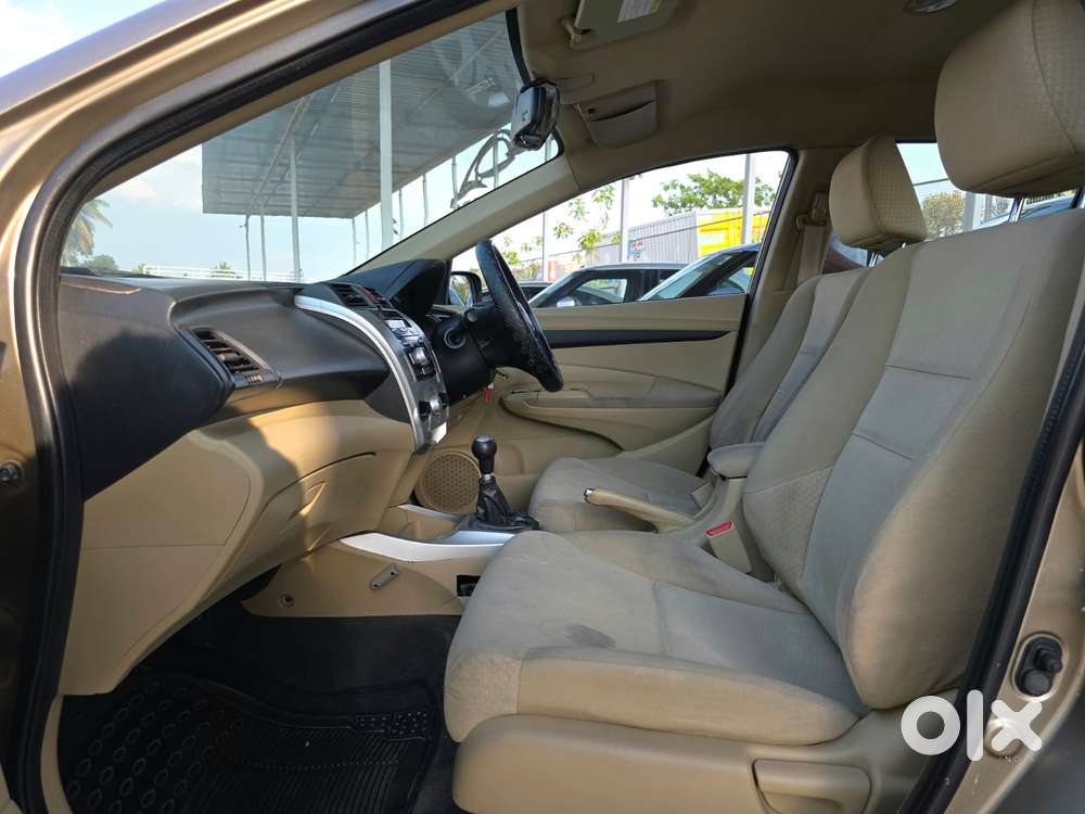 Honda City, 2011, Petrol