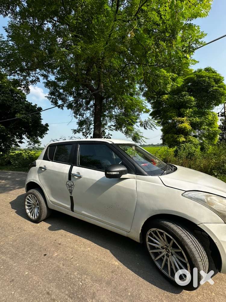 Maruti Suzuki Swift 2012