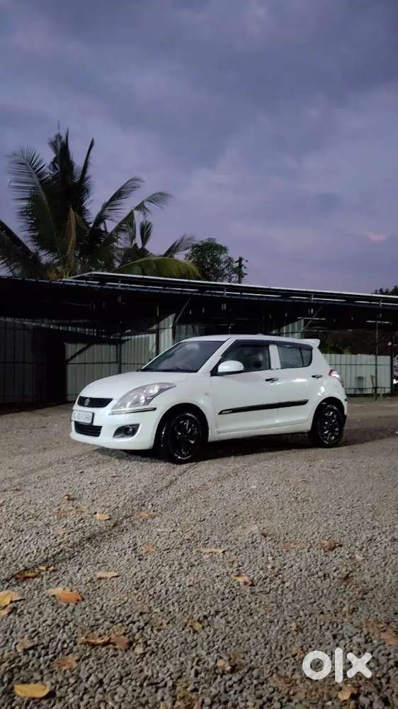 Maruti Suzuki Swift 2012