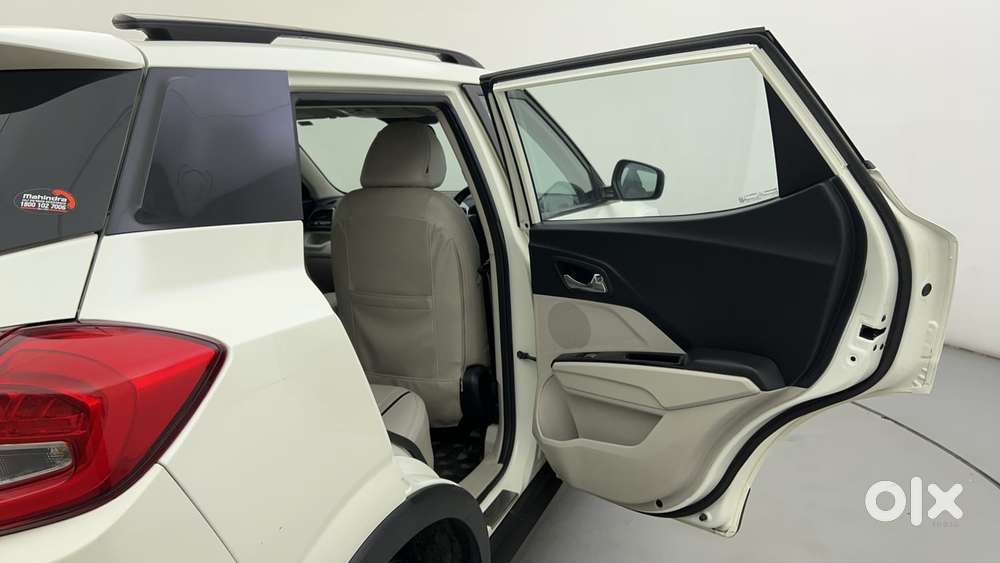 Mahindra Xuv300 W8 Diesel, 2022, Diesel