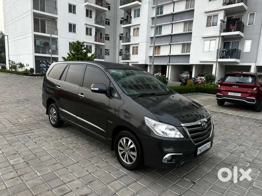 Toyota Innova Diesel 2015