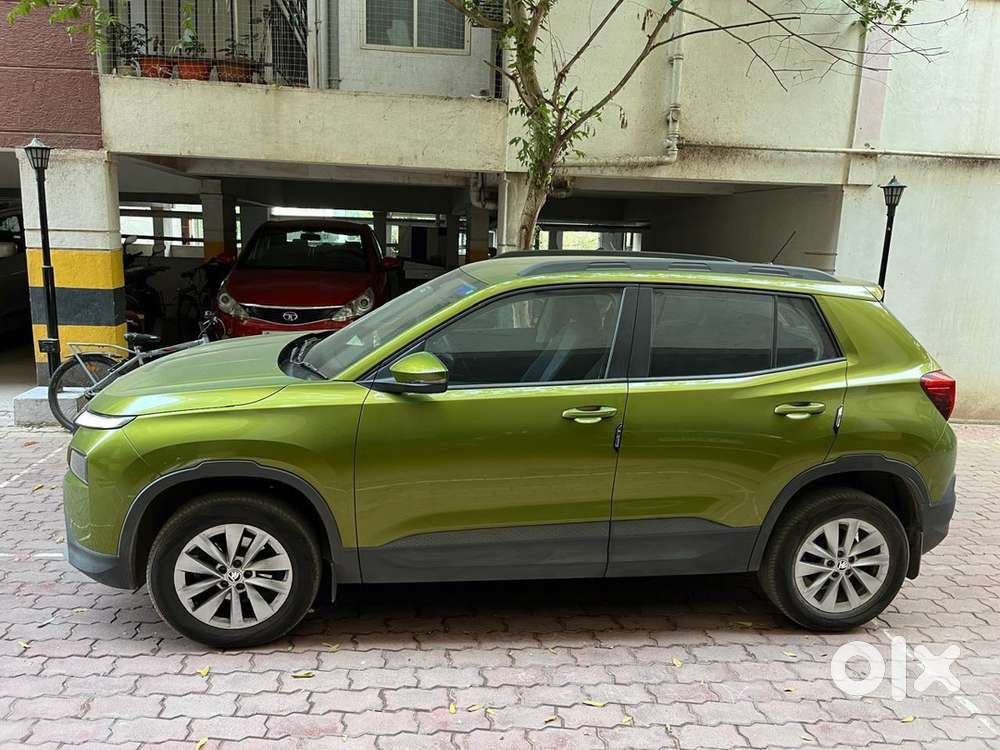 Skoda Kylaq Petrol Manual 2025 Signature