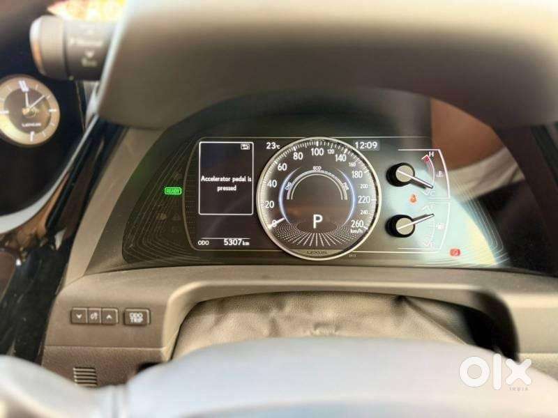 Lexus Es 300h Exquisite, 2023, Petrol