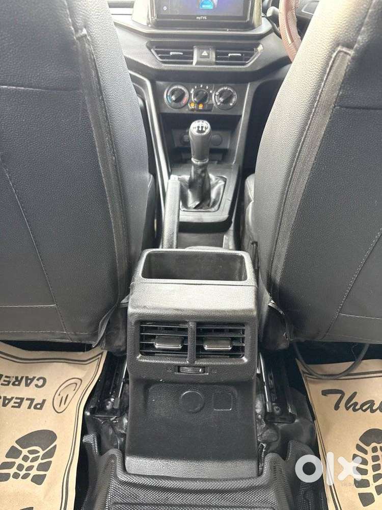 Maruti Suzuki Brezza 1.5 Lxi Cng, 2024, Petrol