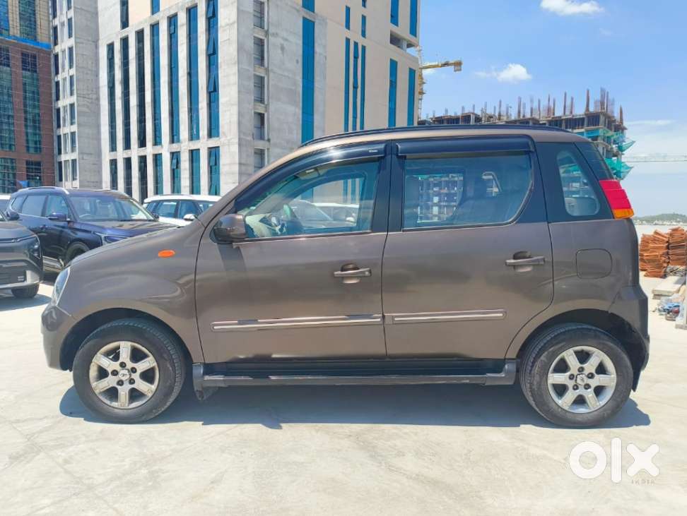 Mahindra Quanto C8, 2013, Diesel