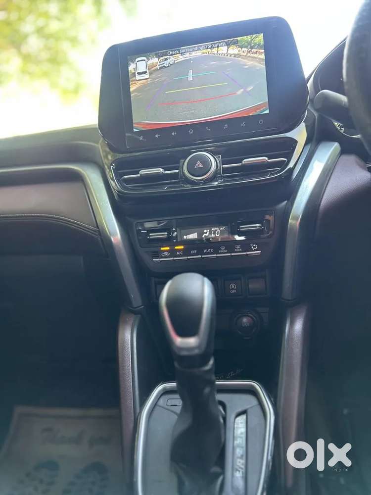 Maruti Suzuki Grand Vitara 1.5 Zeta Smart Hybrid At, 2025, Petrol