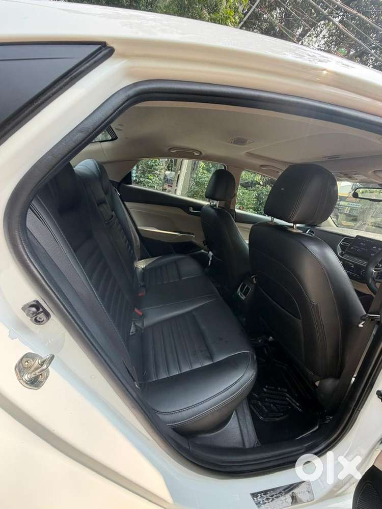 Hyundai New Verna 2022 Petrol Automatic