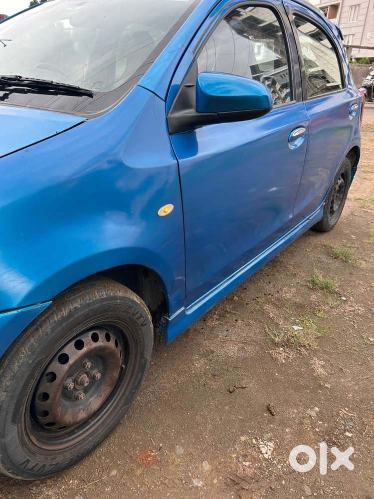 Toyota Etios Liva 2011