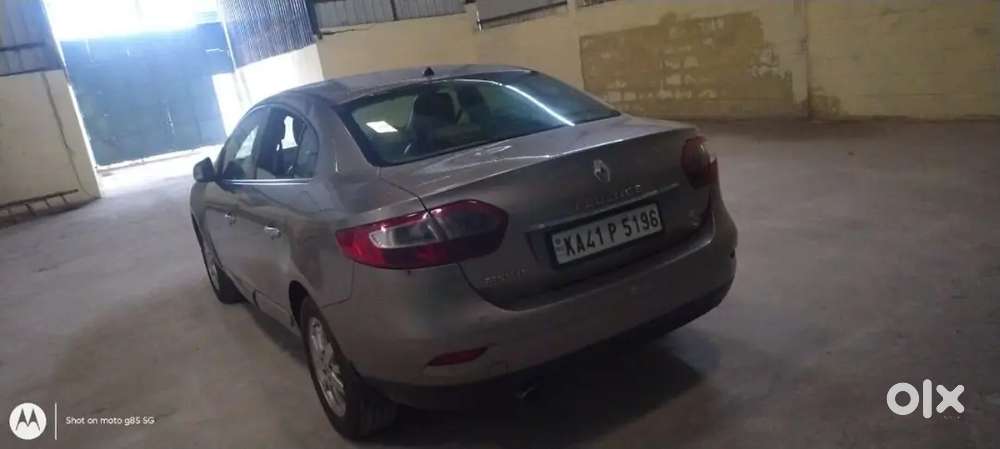 Renault Fluence 2012 Diesel 120000 Km Driven