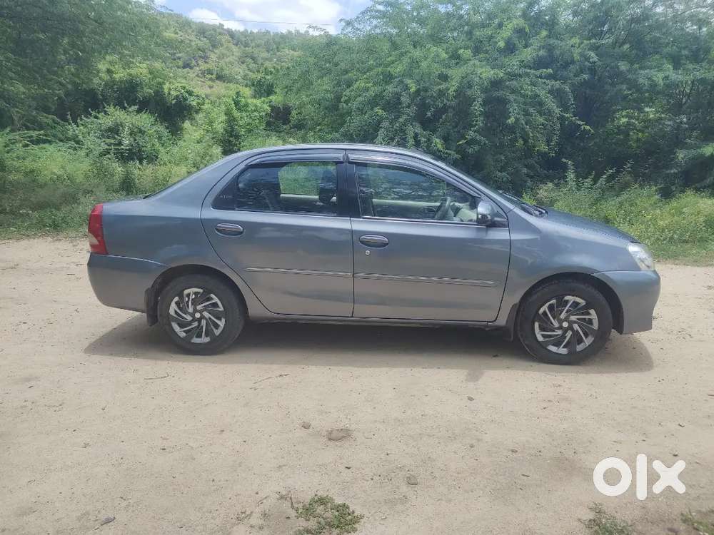 Toyota Etios 2015 Diesel 125000 Km Driven