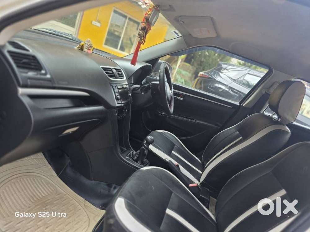 Maruti Suzuki Swift Zxi, 2014, Petrol