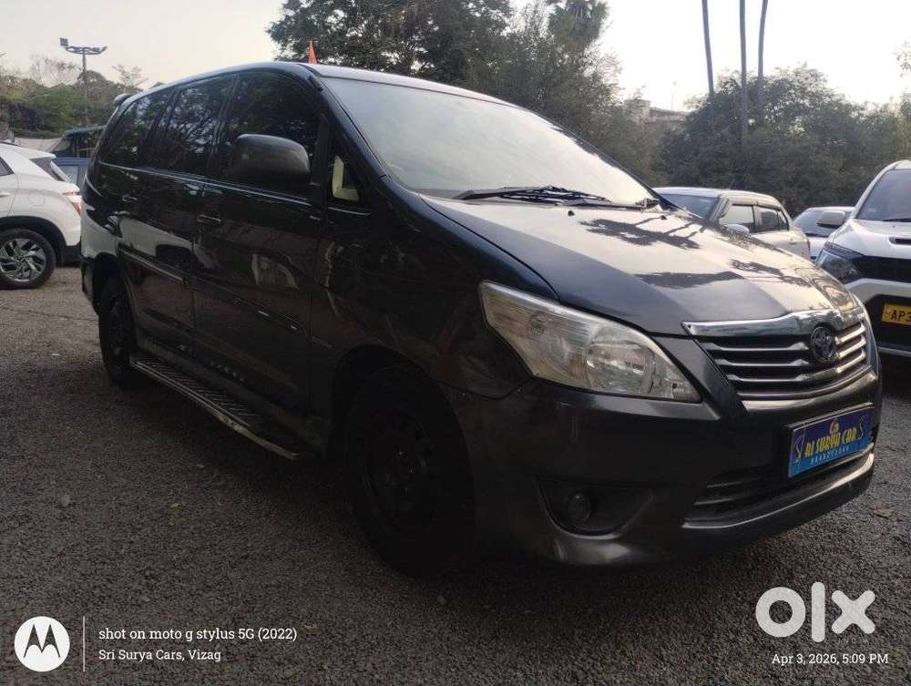 Toyota Innova 2.5 G (diesel) 7 Seater, 2012, Diesel