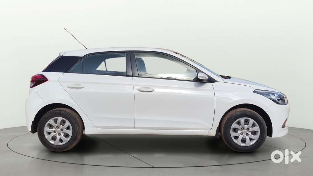 Hyundai Elite I20 [ ] 1.2 Sportz, 2017, Petrol