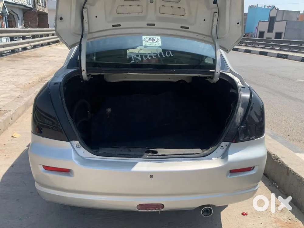 Swift Dezire 2011 Cng