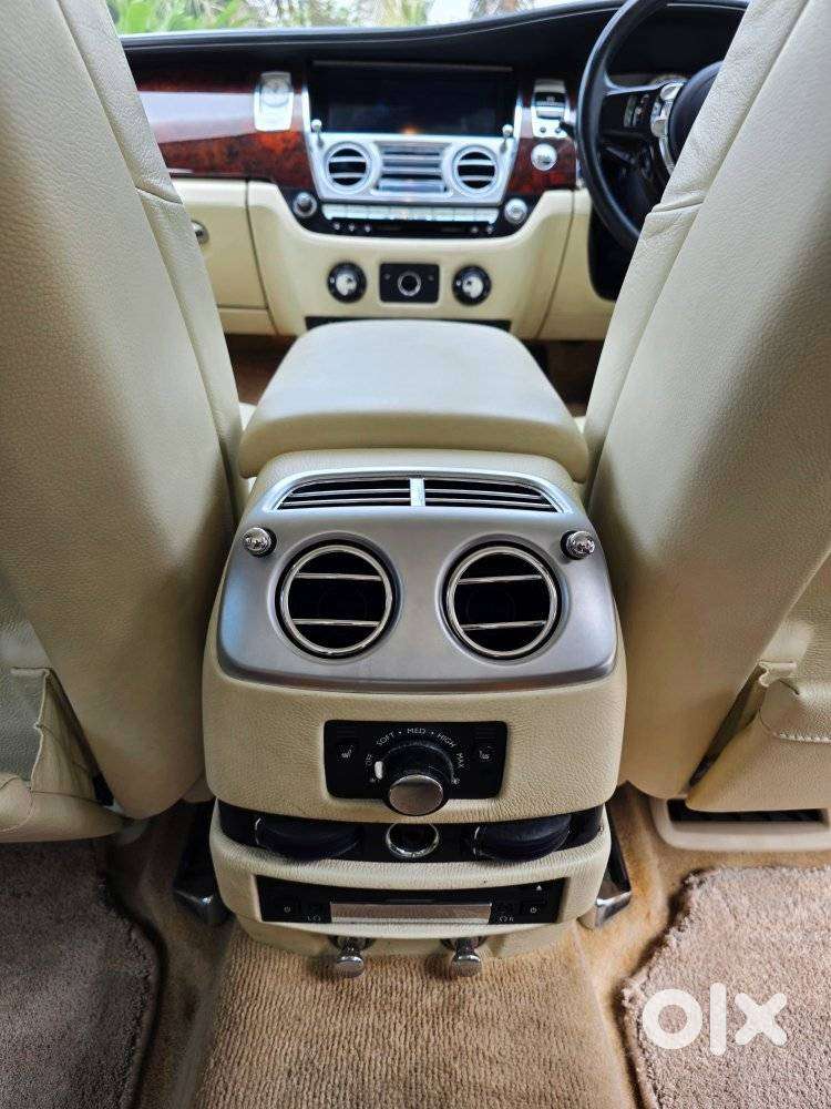 Rolls-royce Ghost Extended Wheelbase, 2010, Petrol