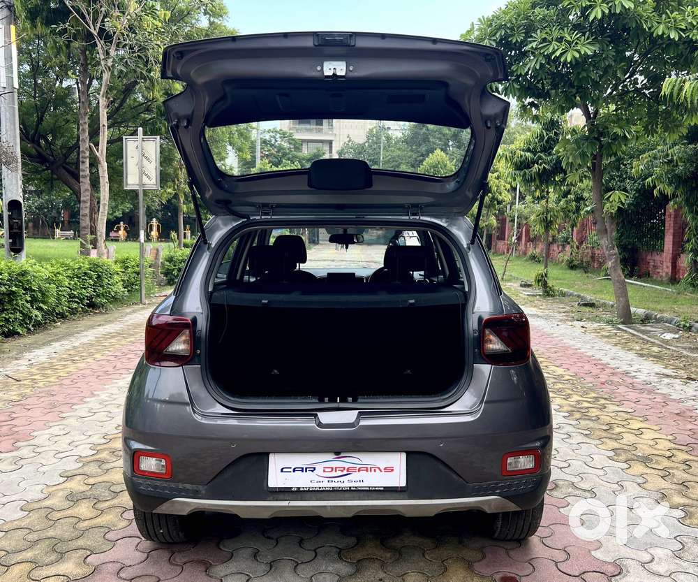 Hyundai Venue 1.0 Sx (o) Turbo Dct, 2020, Petrol