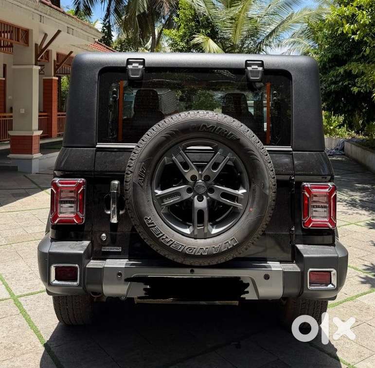 Mahindra Thar Petrol 2022