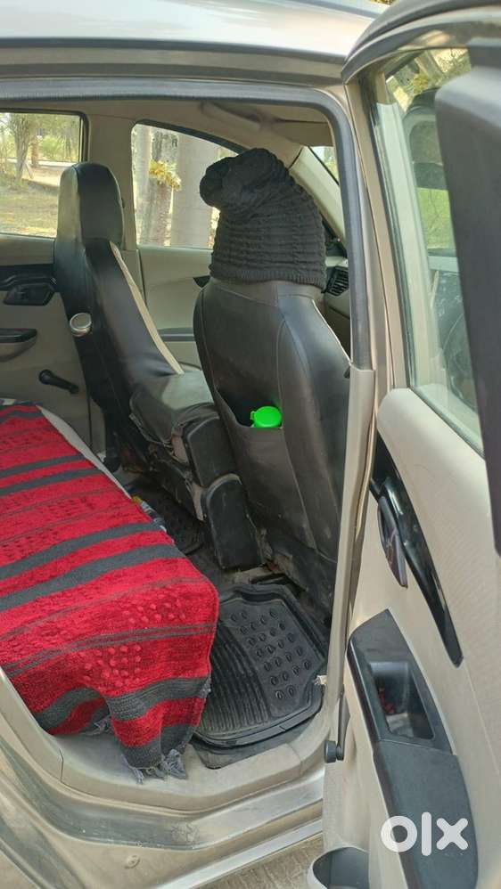 Mahindra Kuv 100 2017 Petrol Manual