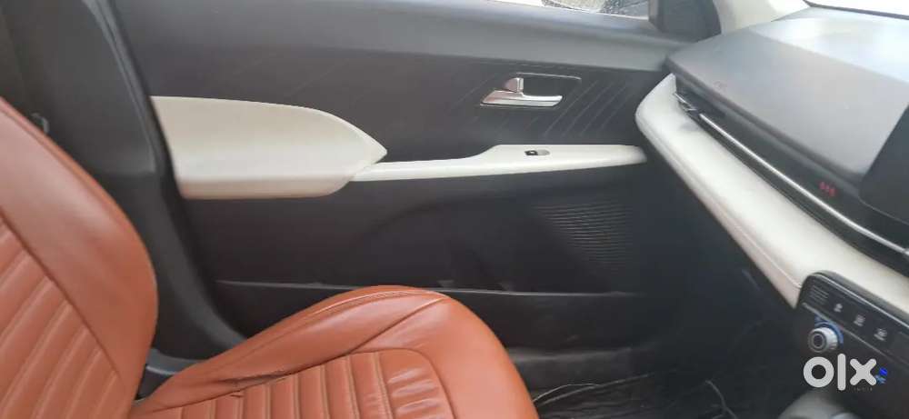 Hyundai Verna 2023 Petrol 54414 Km Driven