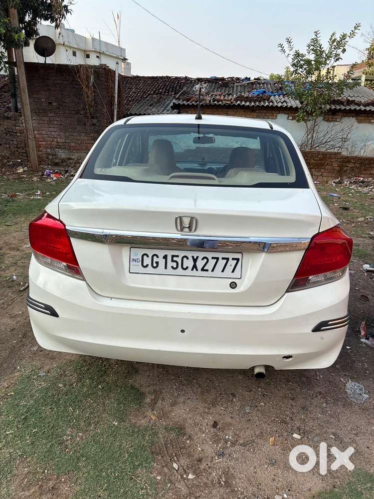 Honda Amaze 2015 Diesel Well Maintained