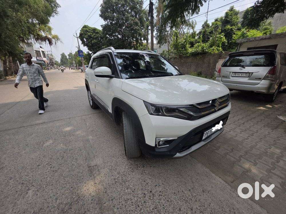 Maruti Suzuki Brezza 1.5 Zxi Smart Hybrid, 2023, Petrol
