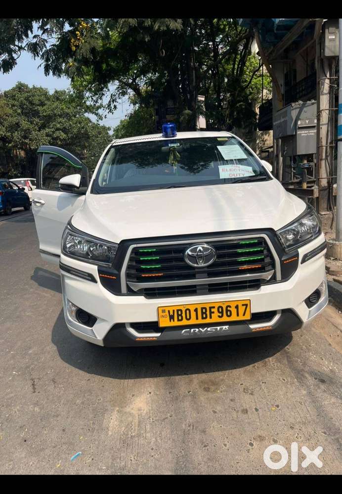 Toyota Innova Crysta 2.4 2026