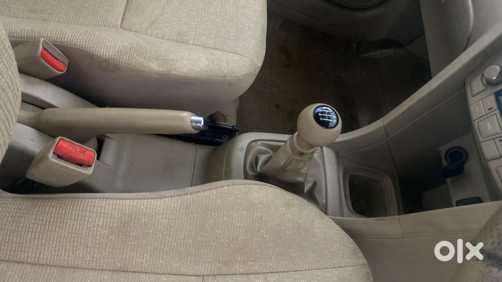 Maruti Suzuki Swift Dzire Zxi 1.2, 2015, Petrol