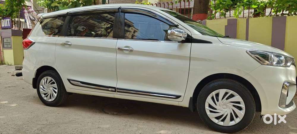 Maruti Suzuki Ertiga 1.4 Vxi Cng Anniversary Edition, 2024, Cng & Hy..