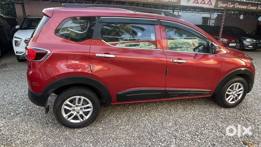 Renault Triber Rxl, 2021, Petrol