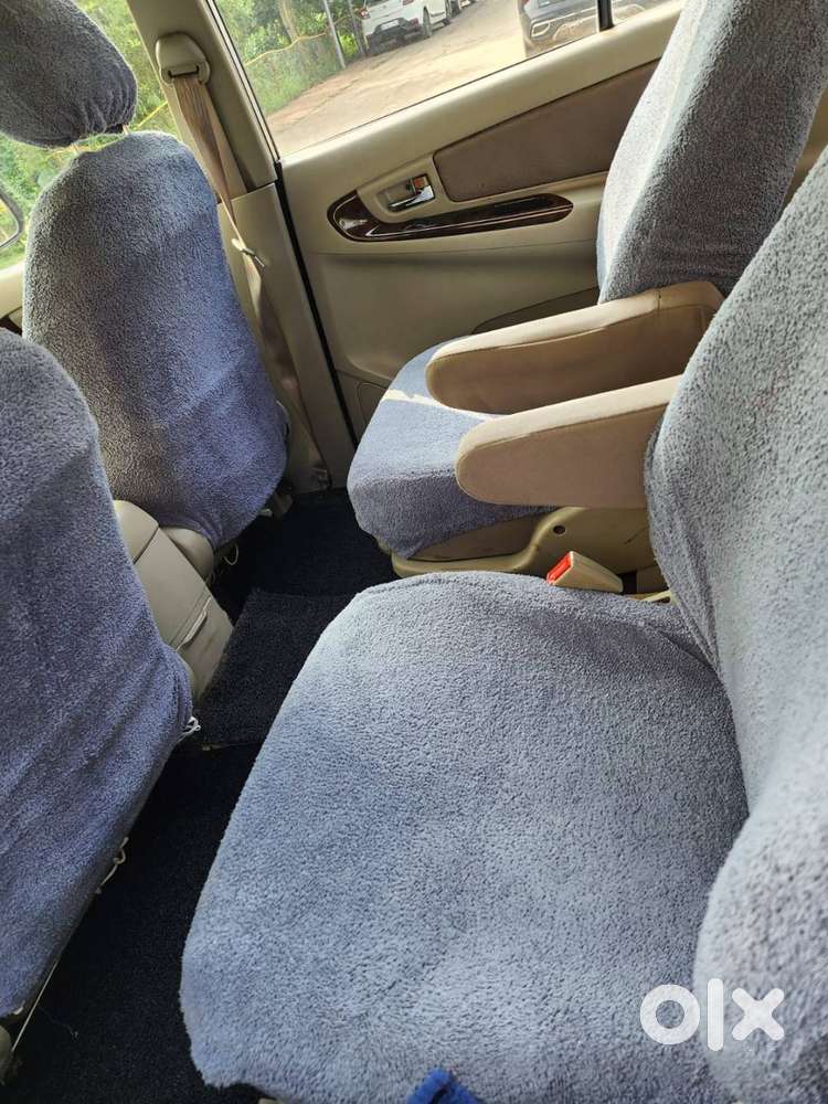 Innova 2.5 V 2012 Model 2013 Ragisration