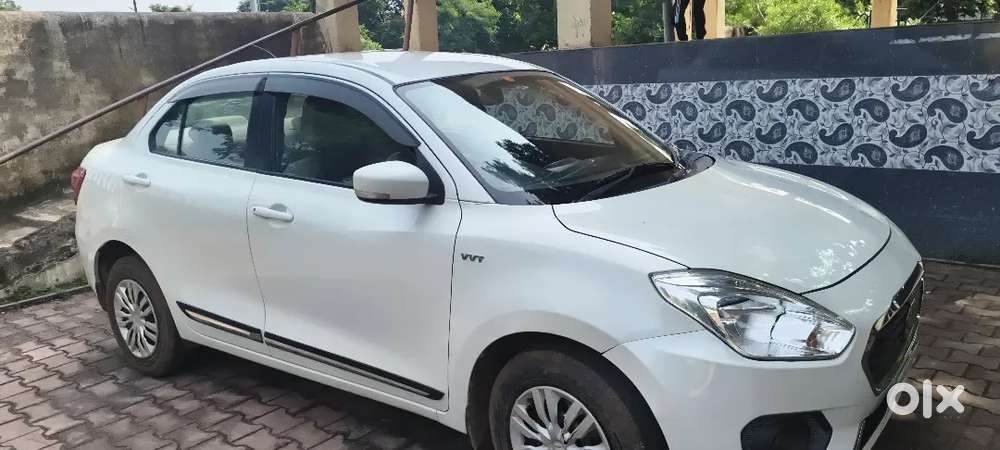 Maruti Suzuki Swift Dzire 2017 Petrol Manual