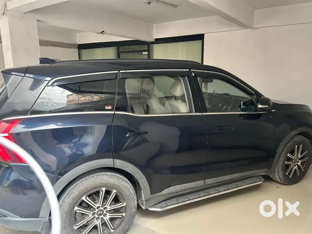 Mahindra Xuv700 Petrol 2022 Model Nice Condition