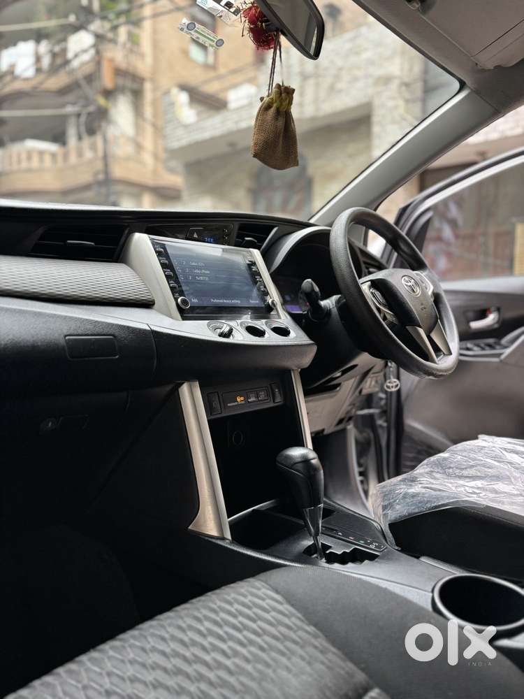 Toyota Innova Crysta [2020-ongoing] 2.4 Gx At 7 Str, 2022, Diesel