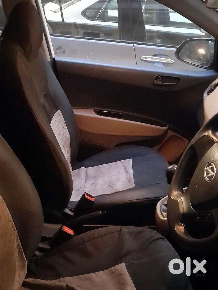 Hyundai Grand I10 2013 Diesel Well Maintained