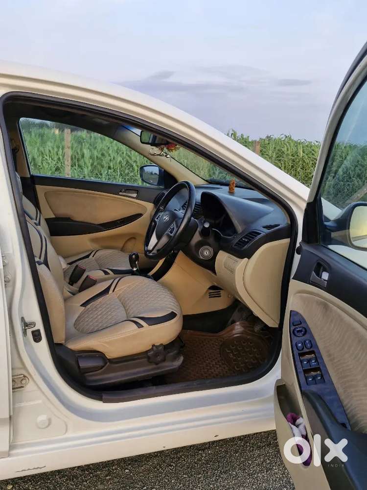 Hyundai Verna Fluidic 2016 Sx  Petrol