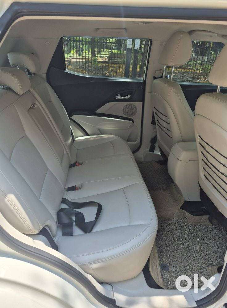 Mahindra Xuv300 W8 Option Diesel, 2022, Diesel