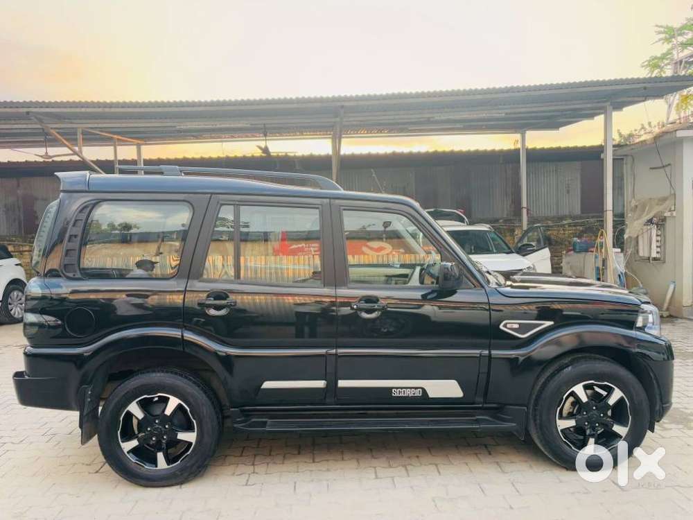 Mahindra Scorpio Classic 2.2 S 11 Mt 7 Str, 2025, Petrol