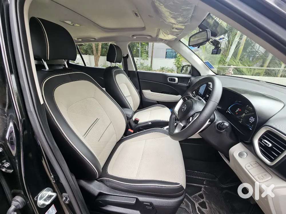 Hyundai Venue Petrol Sx(o) Turbo Dct 2023