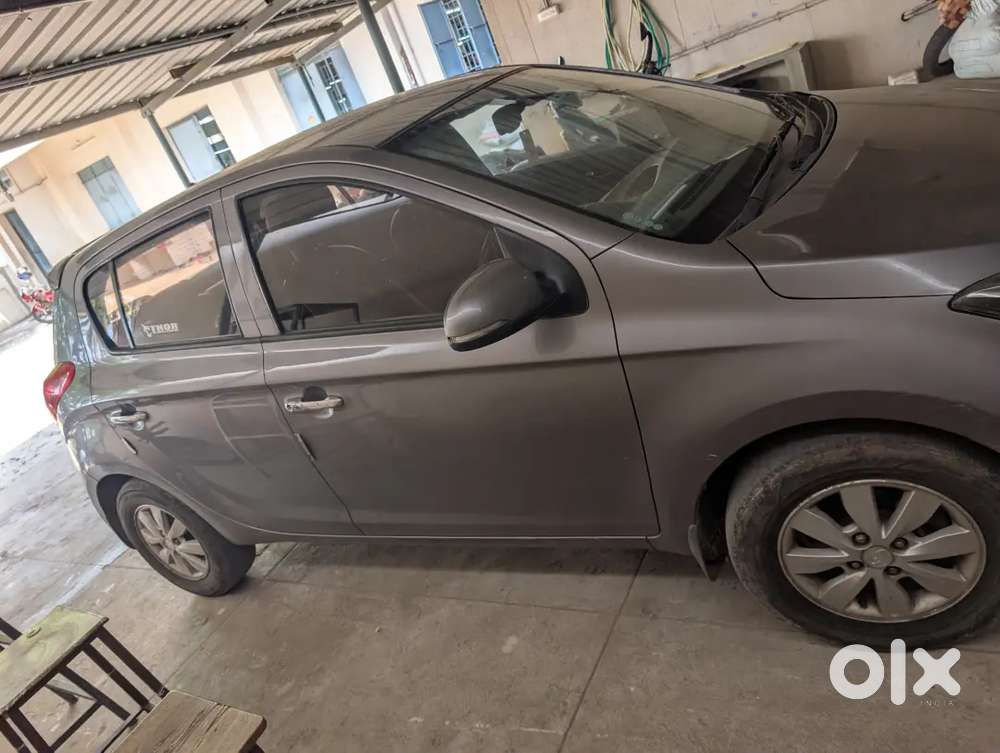 Hyundai I20 Asta 2013 Diesel Car Top-end